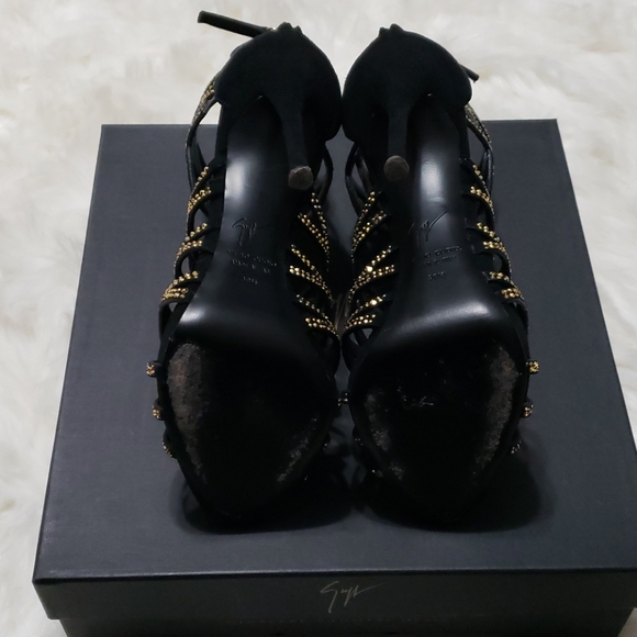 GIUSEPPE ZANOTTI - Picture 5 of 8